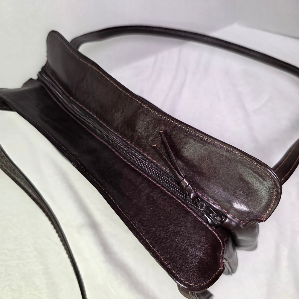 Macy's Vintage Dark Brown Genuine Leather Shoulder Bag Made in Uruguay Zip Top - Picture 5 of 14